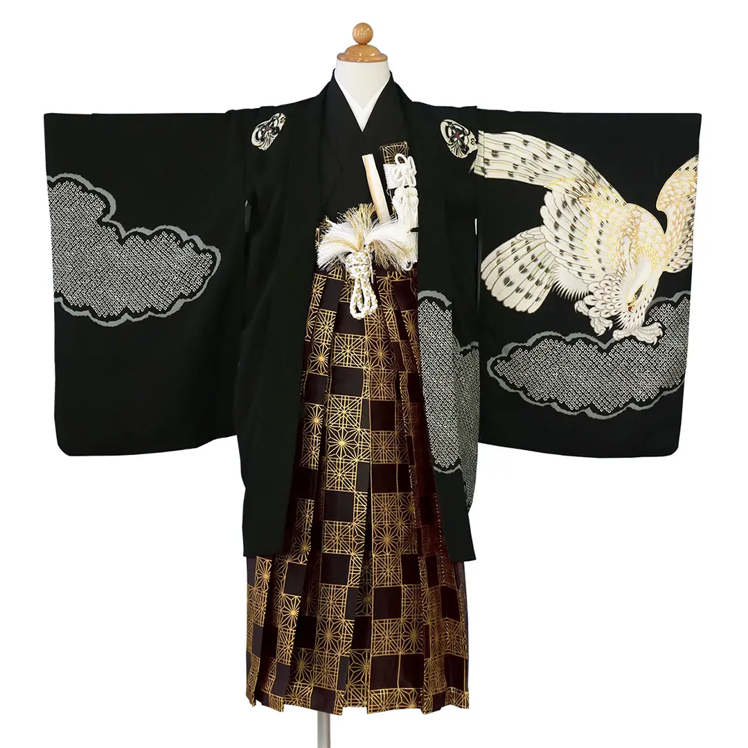 【LOWRYS FARM】黒地に鷹と雲取り、黒の袴／七五三・五歳男の子・袴
