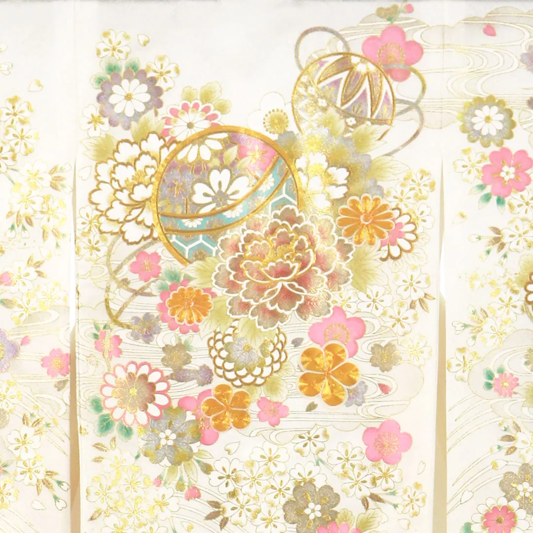 5596◆女の子着物お宮参り　白孔雀牡丹菊日本刺繍が美しい 楽天市場】お宮参り 着物 女の子 絹 正絹 掛け着 産着 桃 赤