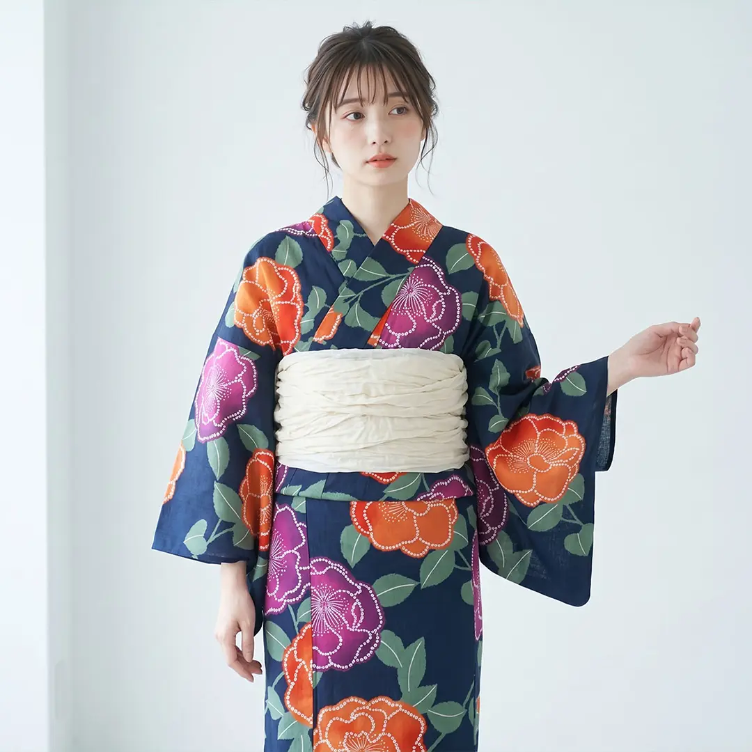 九重×中村里砂》紺地×オレンジと赤の花／レディース浴衣 | 宅配着物