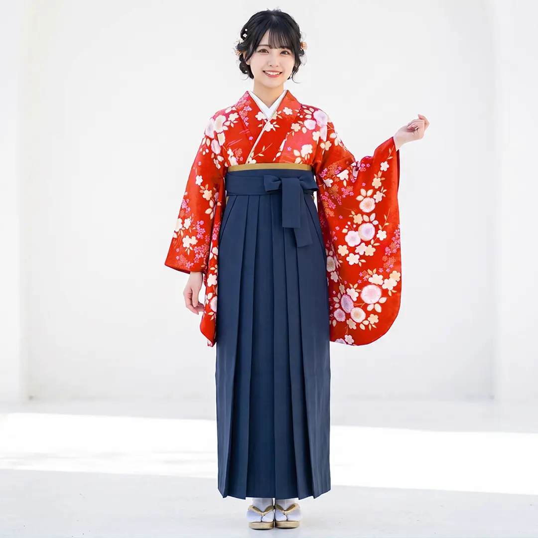 赤地に辻が花風・紺袴（無地） （二尺袖）／卒業式／着用イメージ