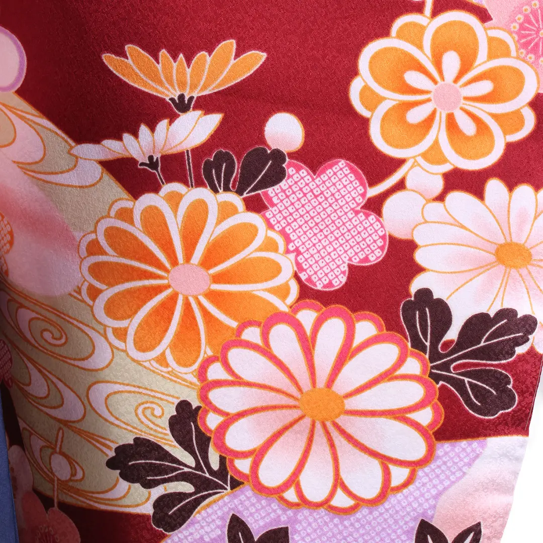 赤茶地に地紙と菊・紺袴（刺繍） （二尺袖）／卒業式 | 宅配着物