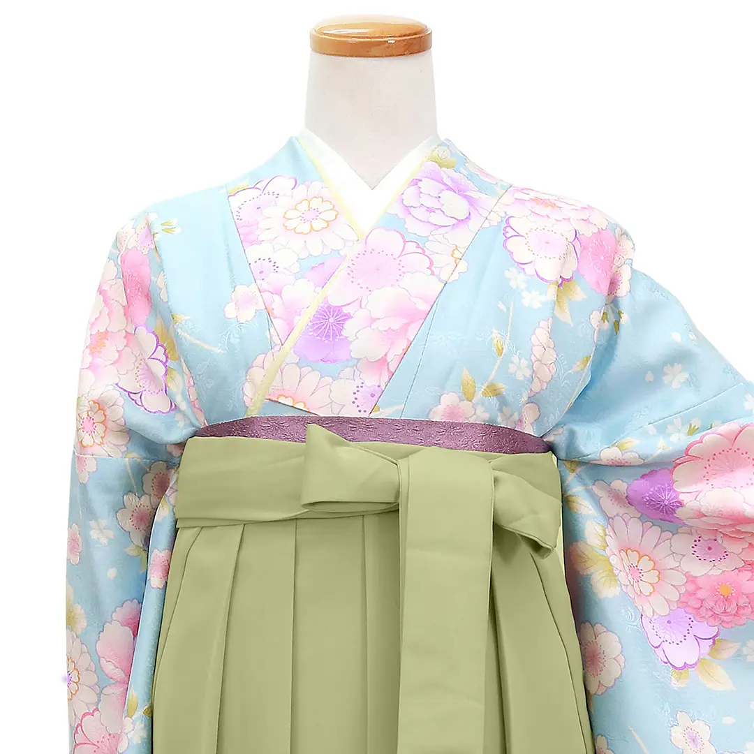 水色地に花尽くし・オリーブ袴（無地） （二尺袖）／卒業式／正面詳細
