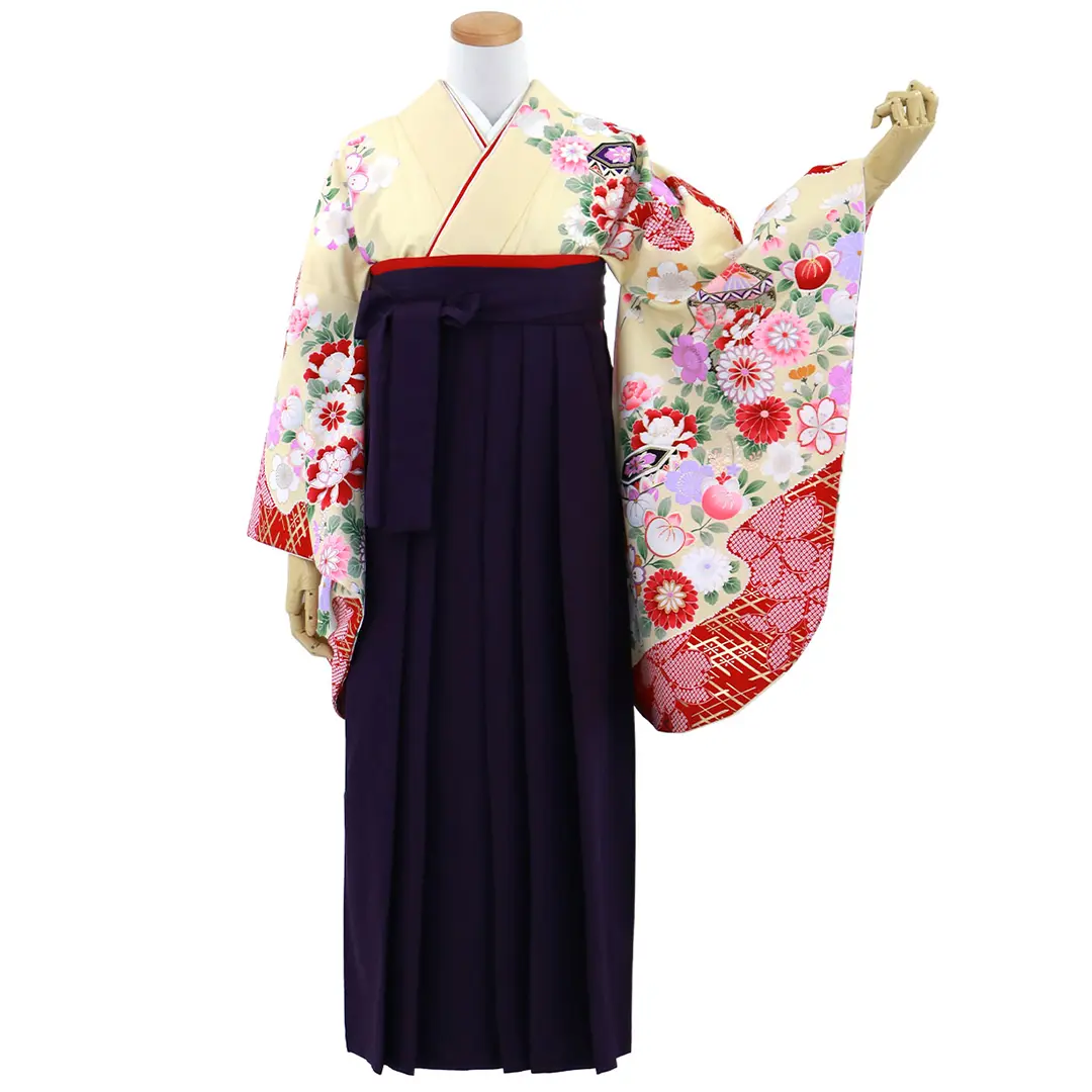 クリーム地に四季花・紫袴（無地） （二尺袖）／卒業式／正面