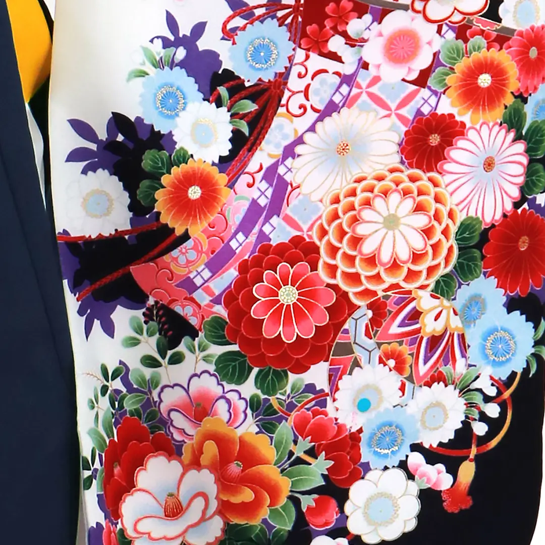 白地に几帳と花尽くし・紺袴（無地） （二尺袖）／卒業式／柄詳細