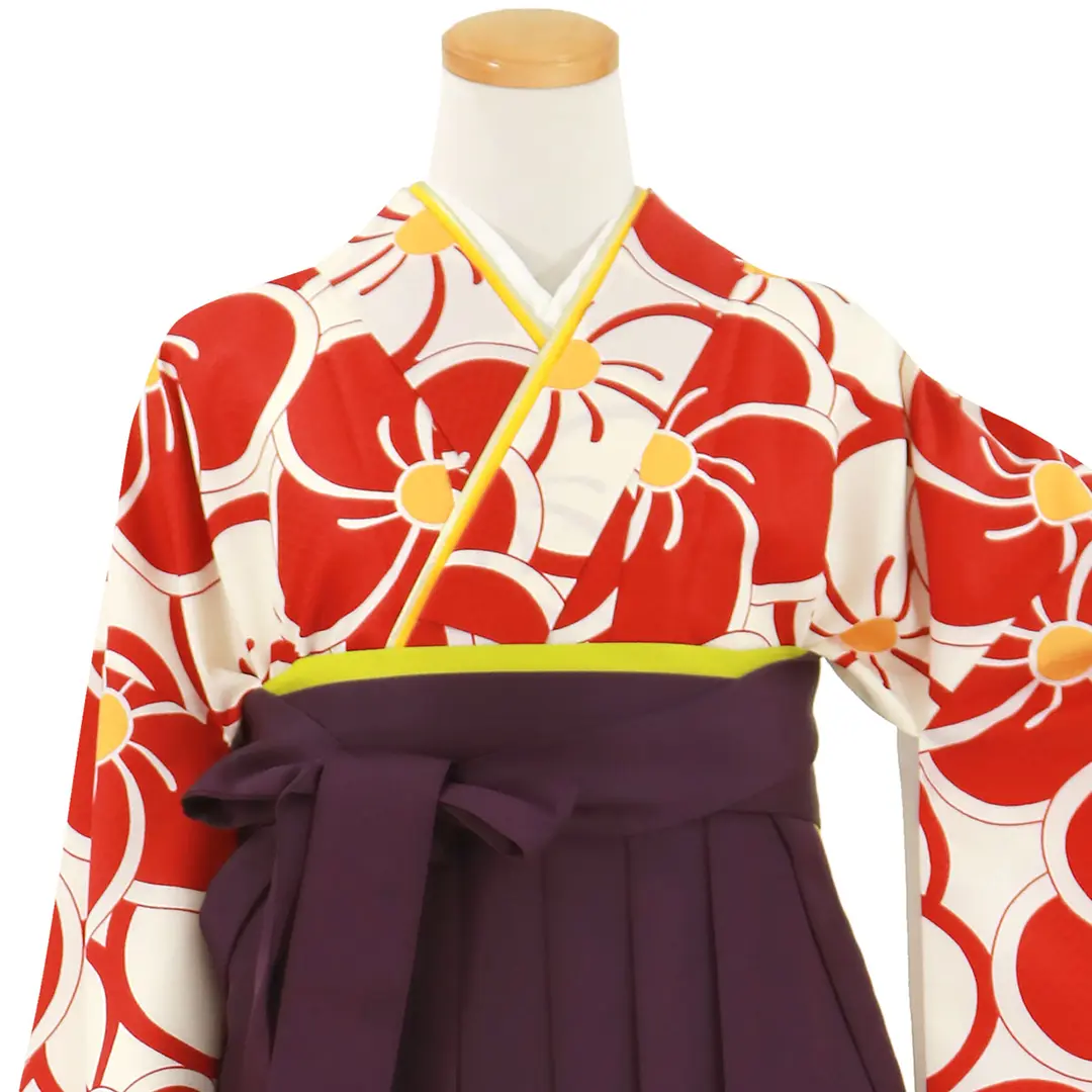 赤と白のねじ梅・紫袴（無地） （二尺袖）／卒業式／正面詳細