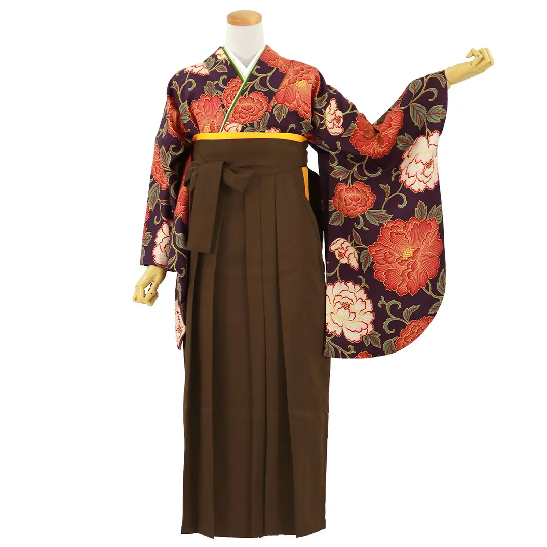 ≪ヒロミチナカノ≫紫地に赤の牡丹・茶色袴（無地） （二尺袖）／卒業式／正面