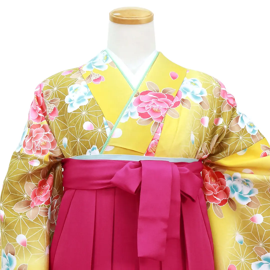 【人気セット】黄金色に椿と麻の葉・中紅袴（無地） （二尺袖）／卒業式