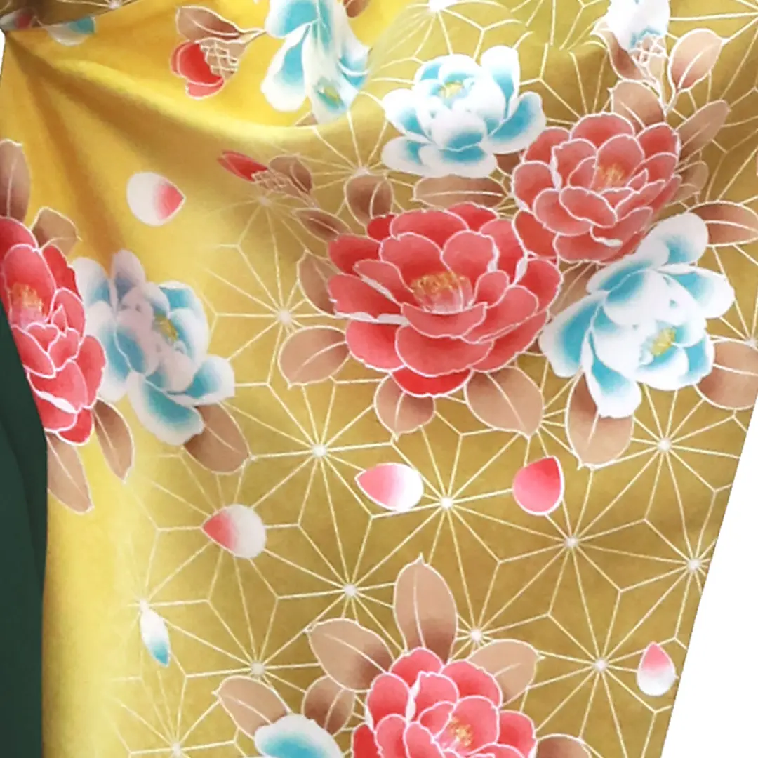 【人気セット】黄金色に椿と麻の葉・深緑袴（無地） （二尺袖）／卒業式／柄詳細