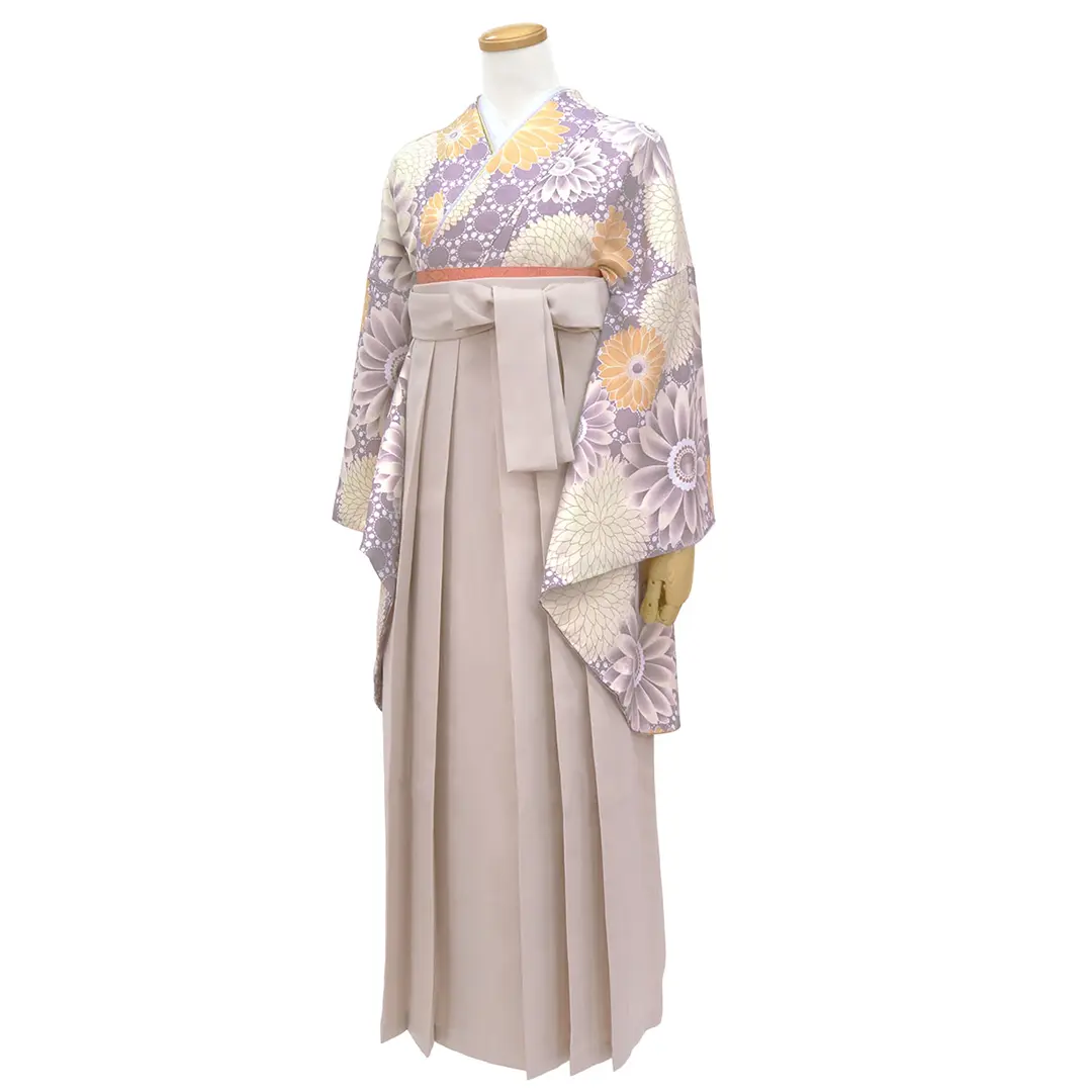 薄紫地にマーガレット・グレージュ袴（無地）（二尺袖）／卒業式 斜め