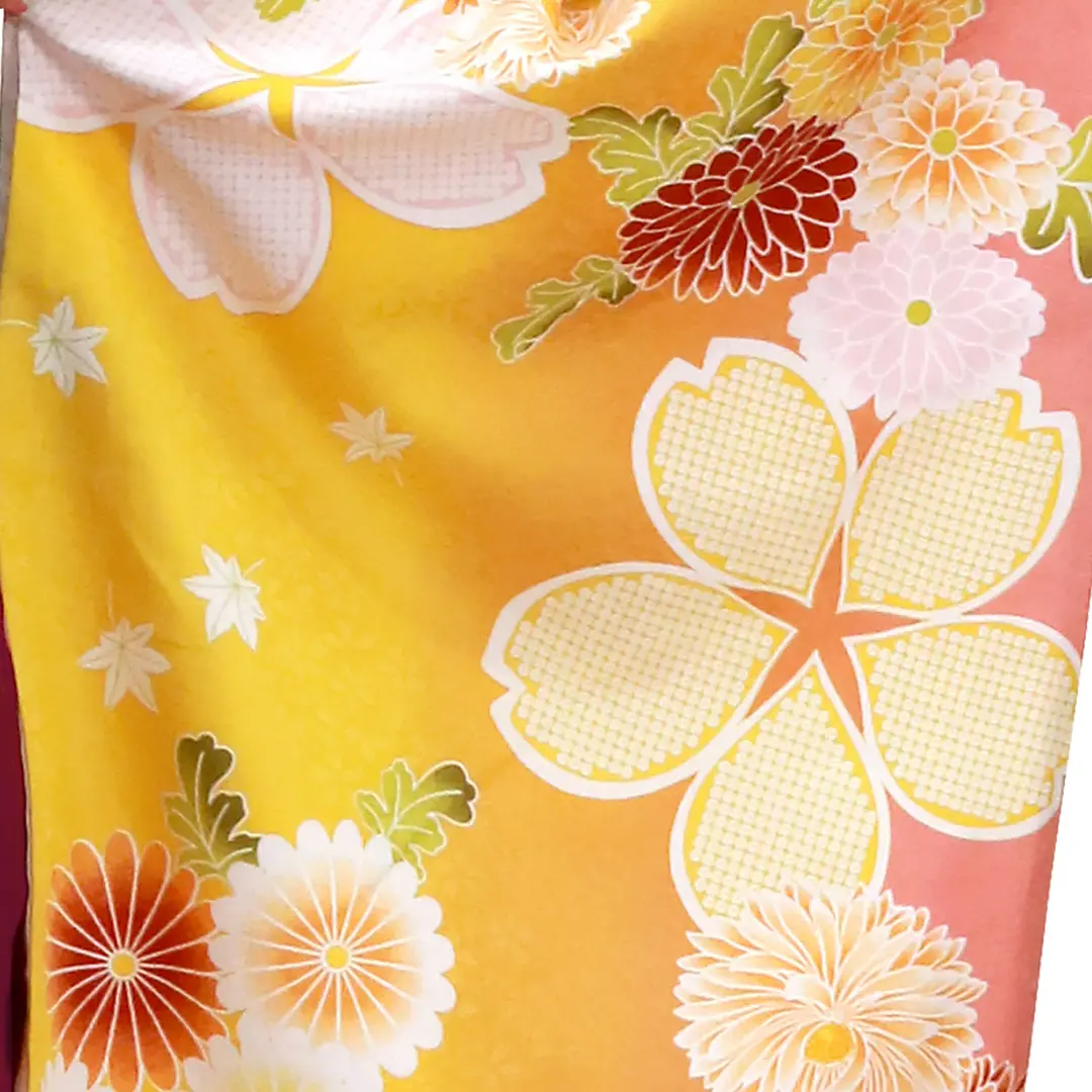 黄色地に桜と菊・臙脂袴（無地） （二尺袖）／卒業式 | 宅配着物