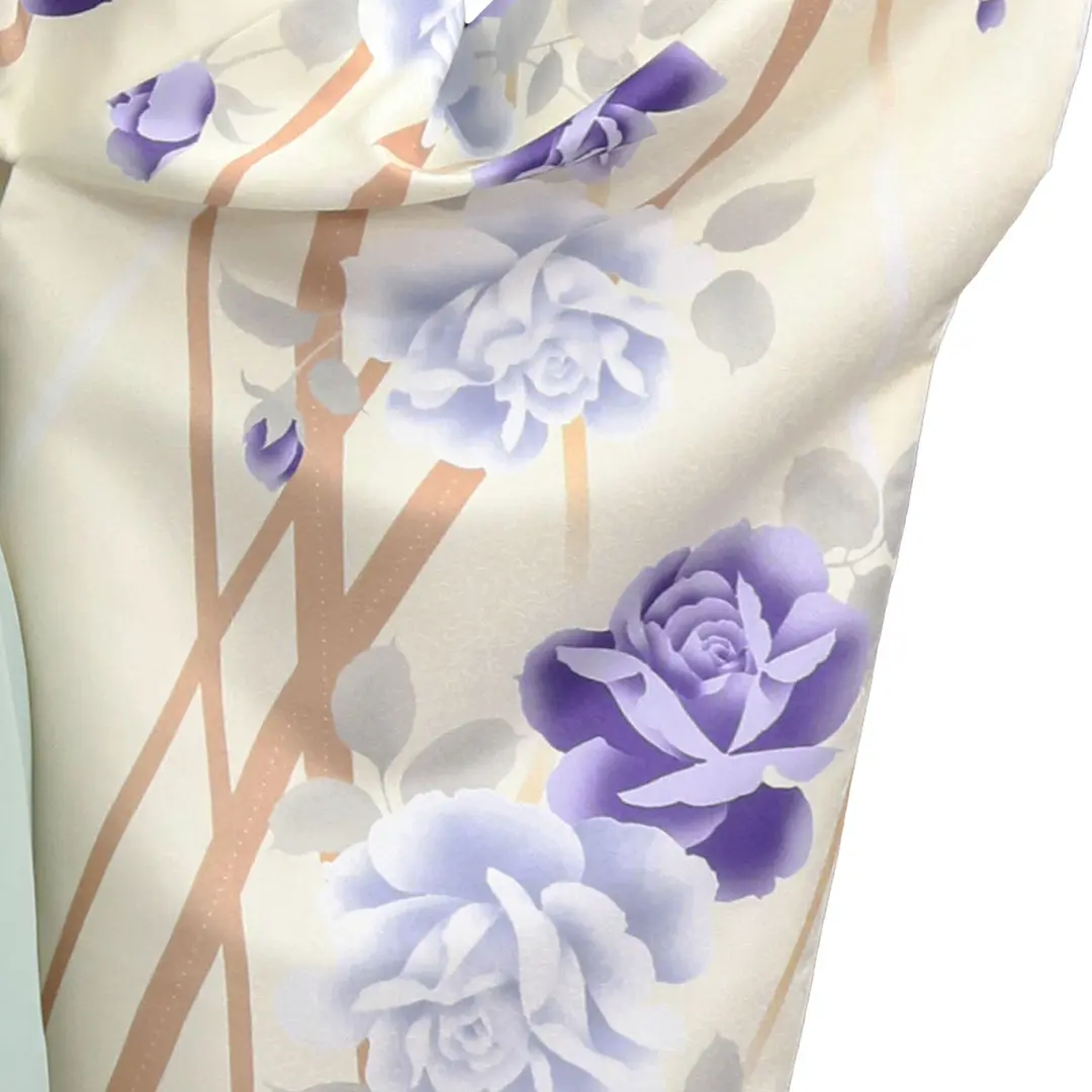 【2026年新作】アイボリー地に斜め縞と薔薇・くすみグリーン袴（レース）（二尺袖）／左袖柄詳細