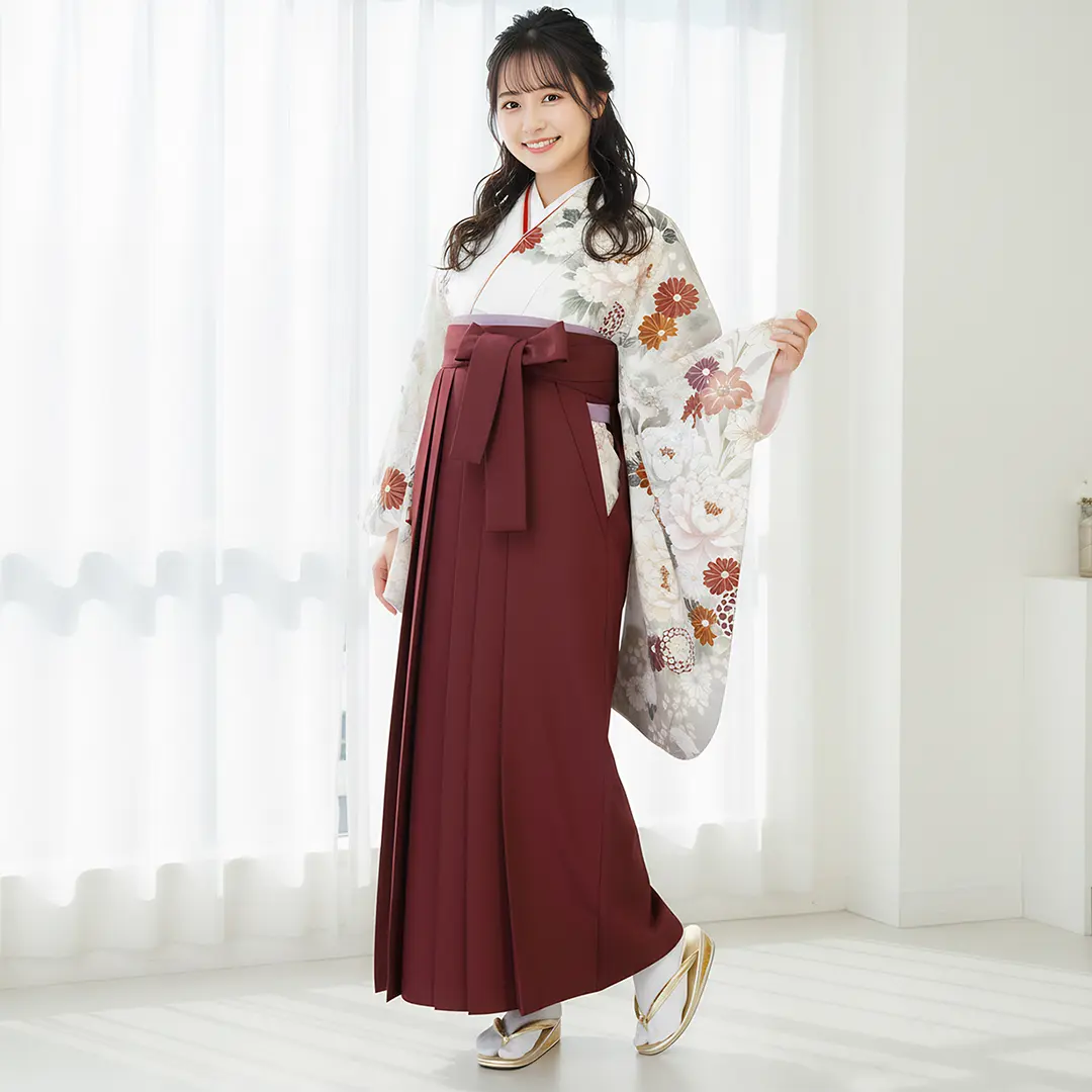 卒業式袴レンタル／白地に牡丹と菊、百合の花・臙脂袴（無地） （二尺