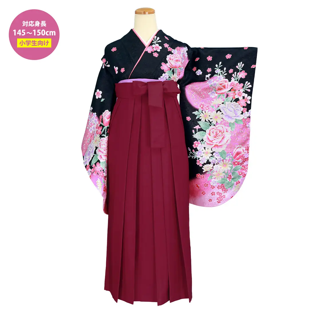 黒地に薔薇・臙脂袴（無地） （小学生）／卒業式／正面