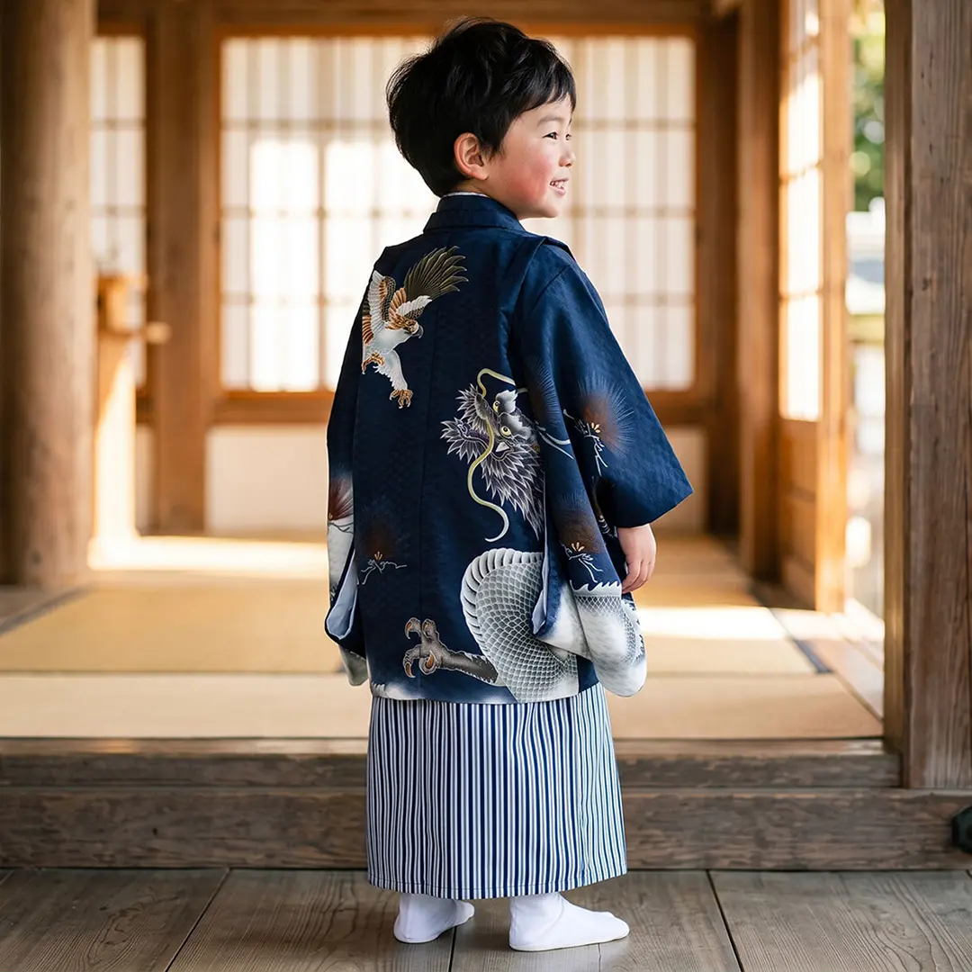 紺地に鷹と雲龍、紺縞の袴／七五三・三歳男の子・袴 | 宅配着物