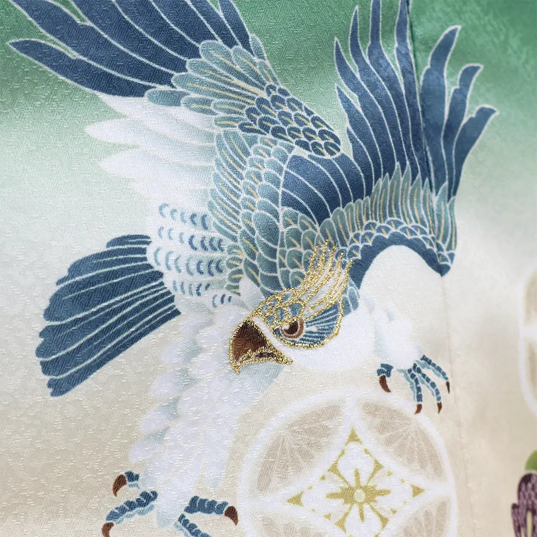 花うさぎ》緑地に濃緑の矢絣と松竹梅、鷹の被布コートセット／七五三