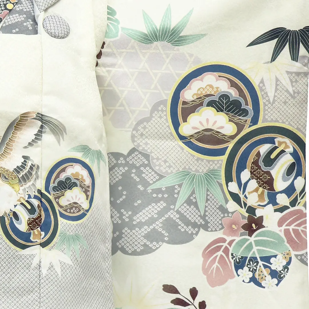 《花うさぎ》白地に宝尽くし、鷹の被布コートセット／七五三・三歳男の子・被布コートセット