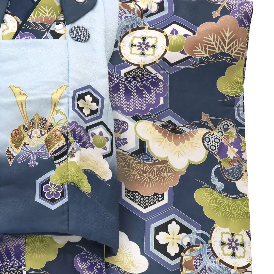 花うさぎ 七五三 セット 5歳 男の子 紫 刺繍入り 兜 花うさぎ》紺地に軍配と鼓、兜の被布コートセット/七五三・三歳
