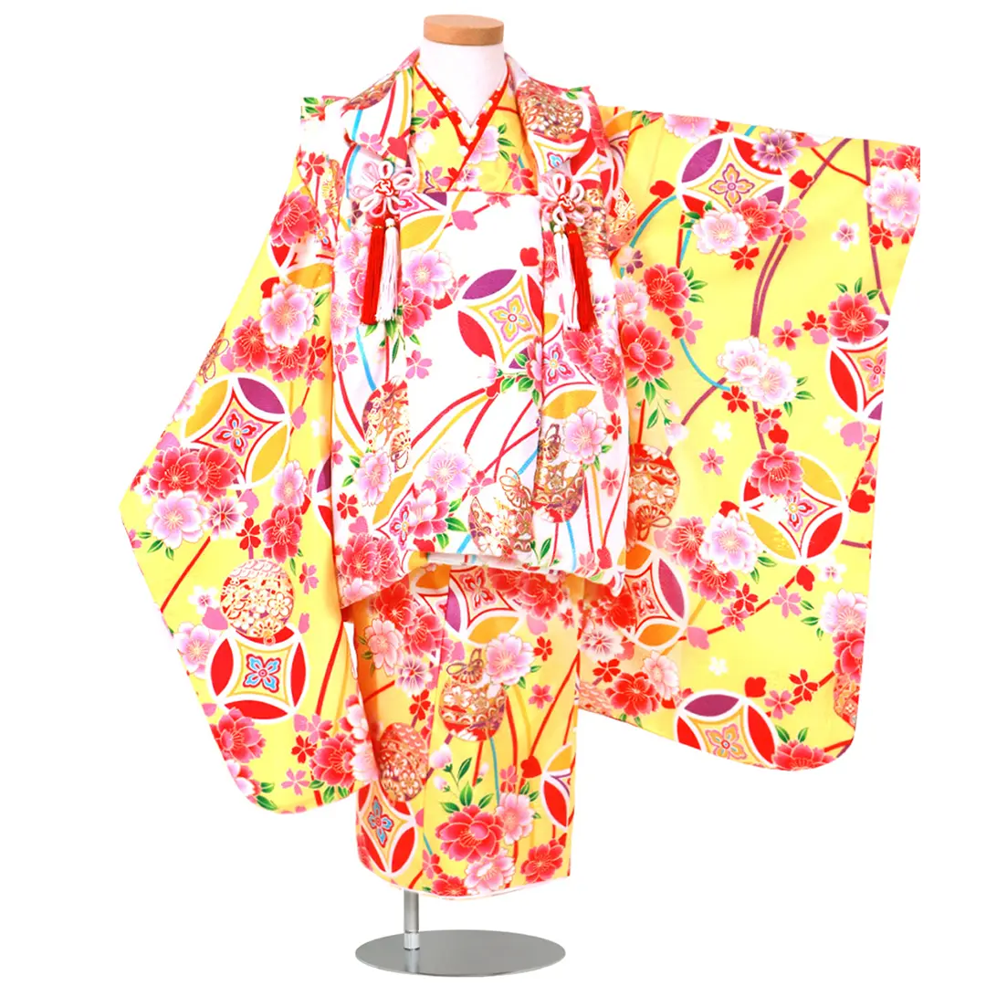 イエロー地に桜と七宝の被布コートセット／七五三・三歳女の子／正面