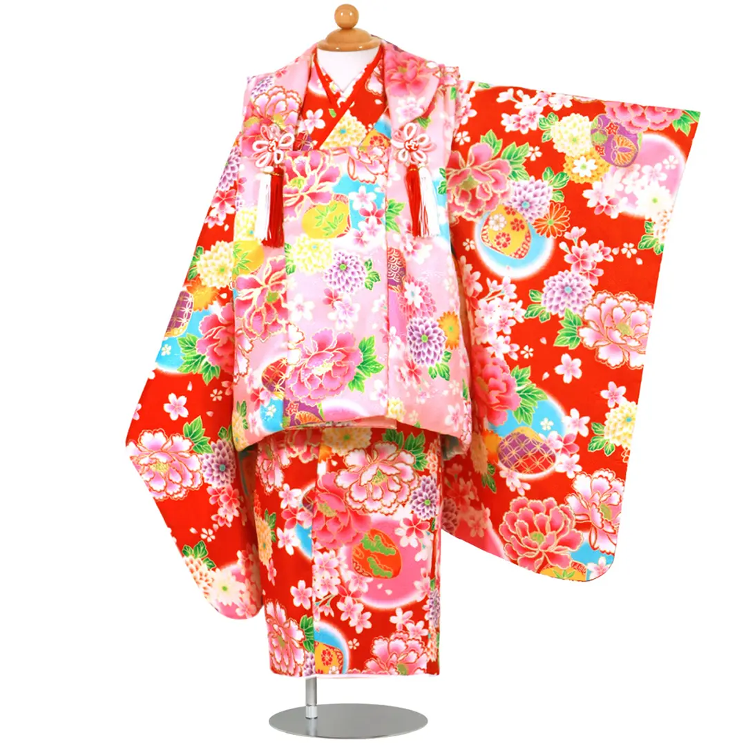赤地に貝と花尽くしの着物、ピンクの被布コートセット／七五三・三歳女の子／正面