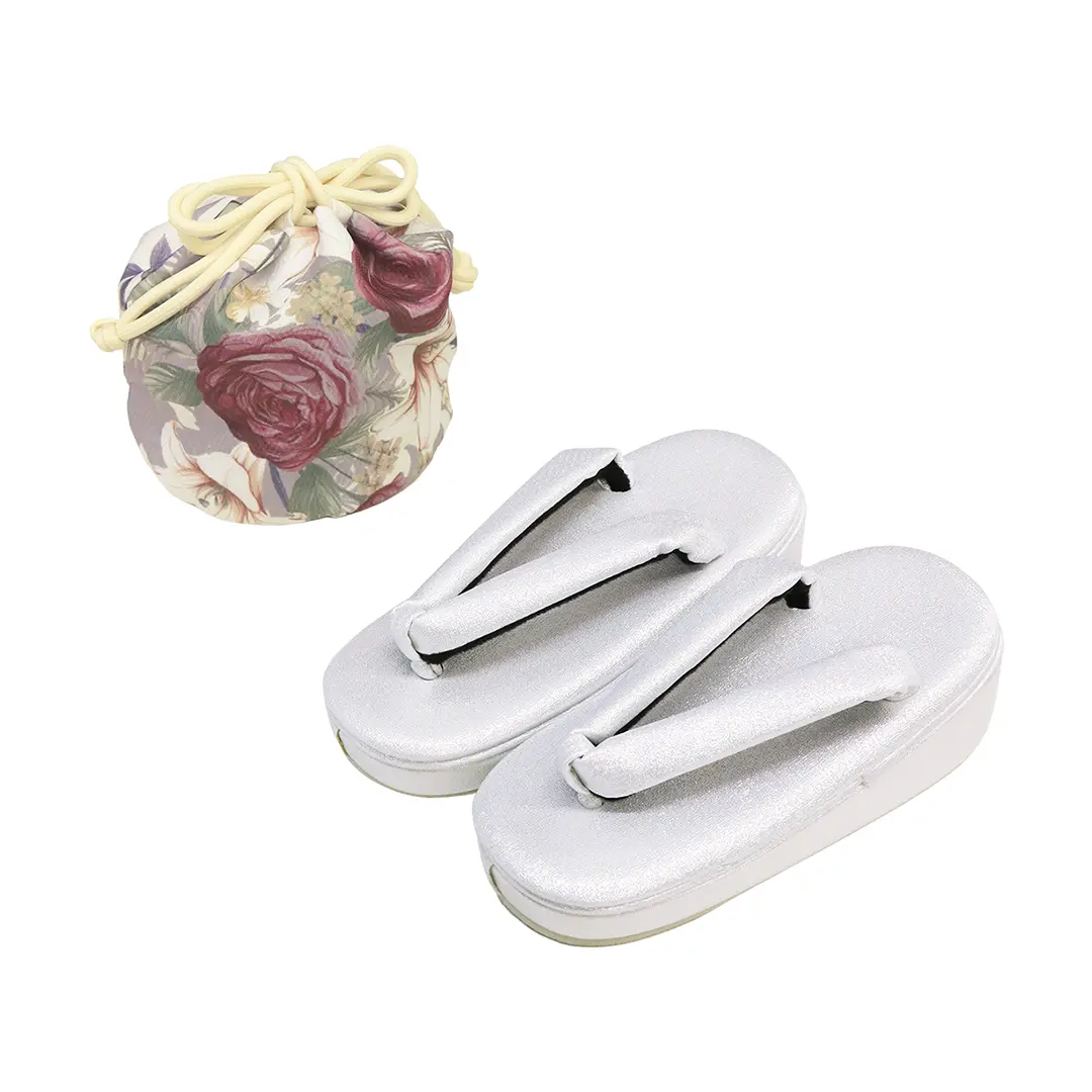 白地にバラとユリ、ピンクの被布コートセット／七五三・三歳女の子 小物