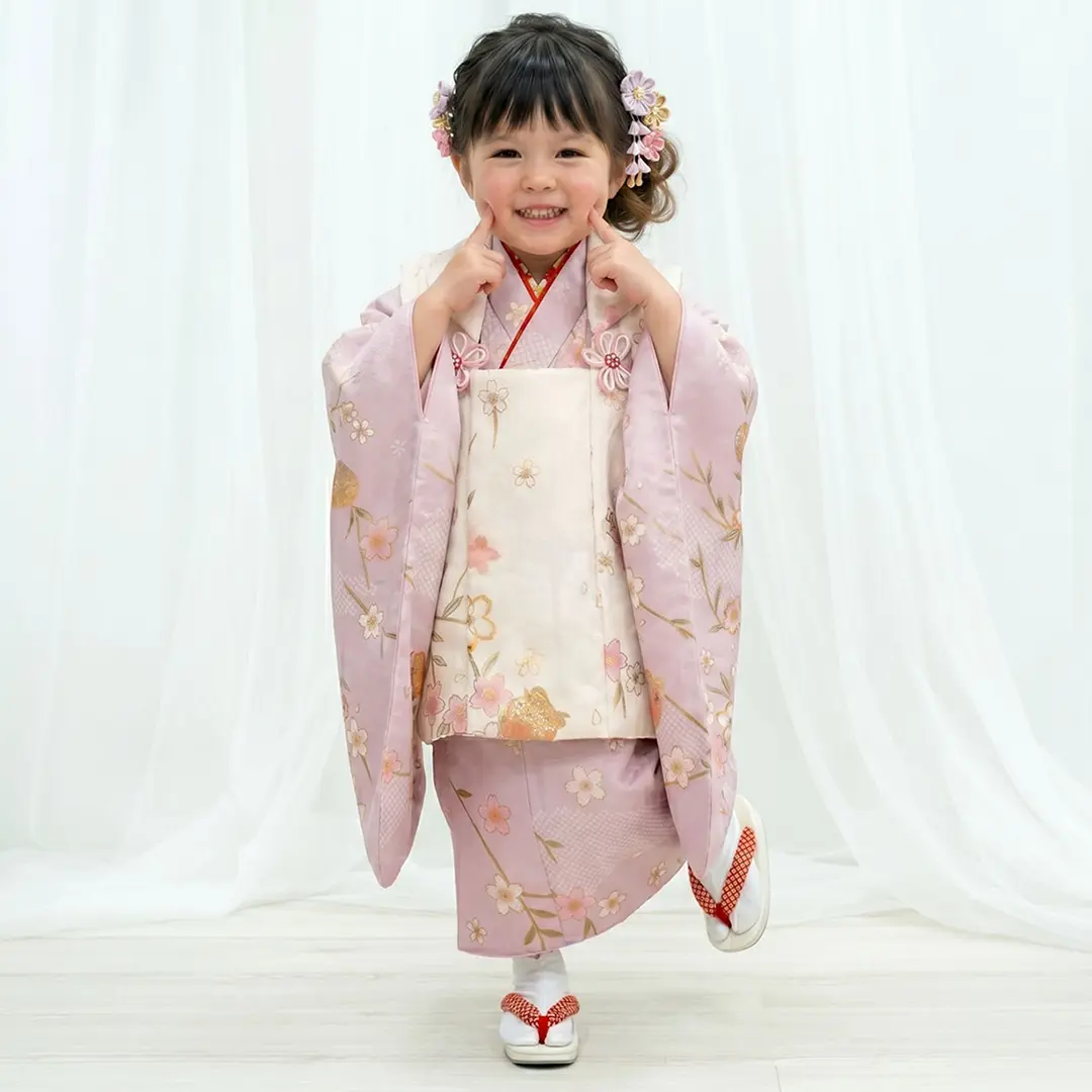薄紫地に枝垂れ桜と鞠、白の被布コートセット／七五三・三歳女の子