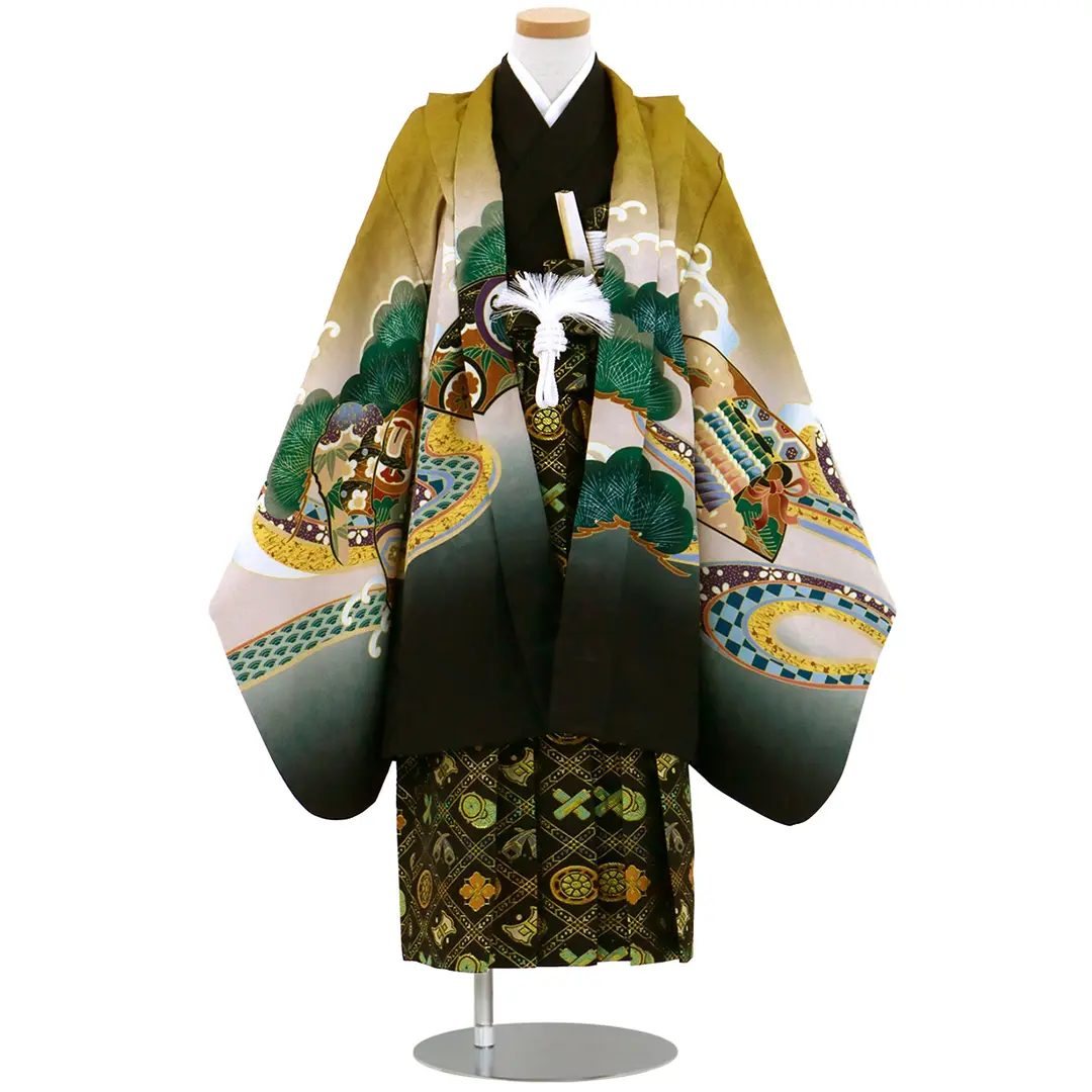 黄唐茶地に鷹や兜、黒の袴／七五三・五歳男の子・袴 | 宅配着物