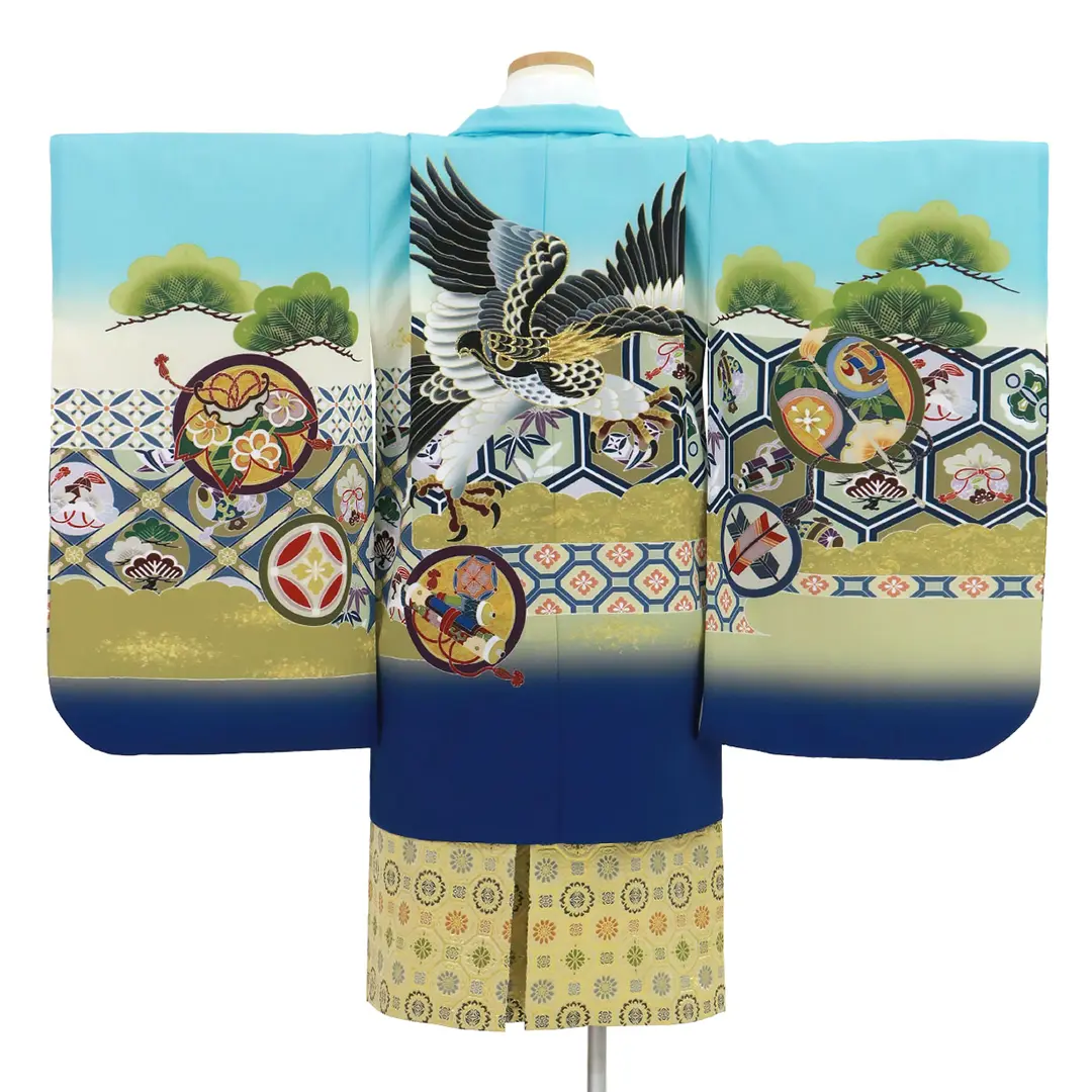 水色地に鷹と吉祥文、金襴の袴／七五三・五歳男の子・袴／背中の柄詳細