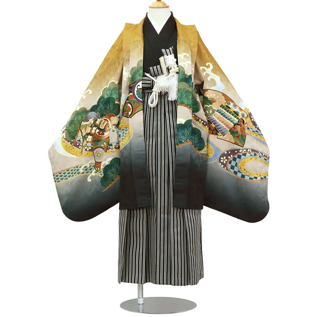 黄唐茶地に鷹や兜、黒縞の袴／七五三・五歳男の子・袴 | 宅配着物