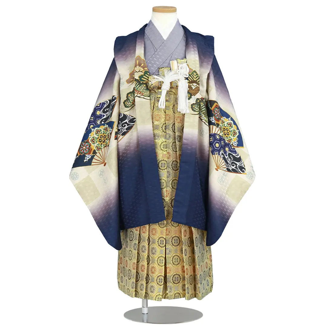 紺地に鷹や扇、金襴の袴／七五三・五歳男の子・袴／正面