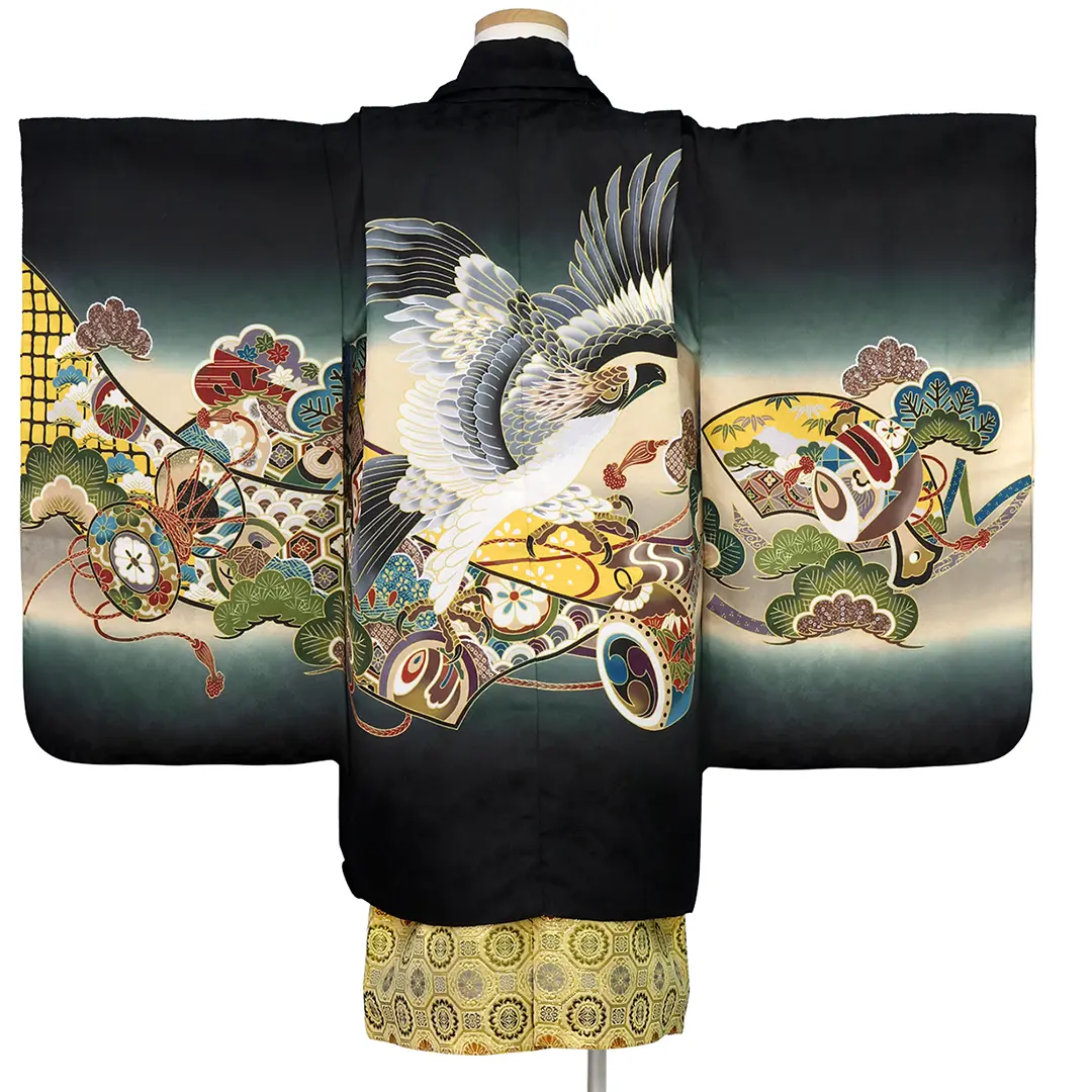 黒地に鷹と太鼓、金襴の袴／七五三・五歳男の子・袴／背中