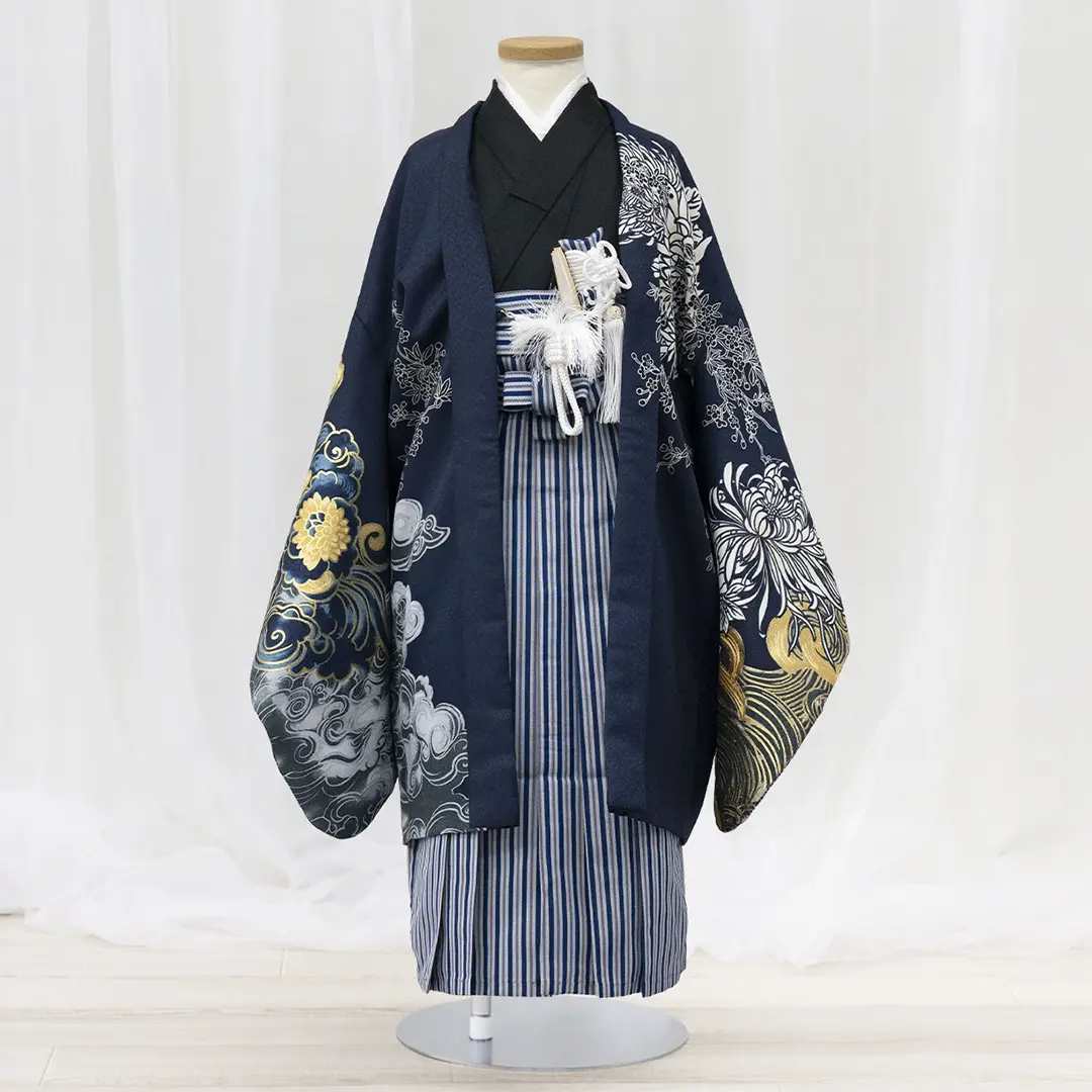 <信玄> 紺地に鷹、紺縞の袴／小さめサイズ／七五三・五歳男の子・袴／正面