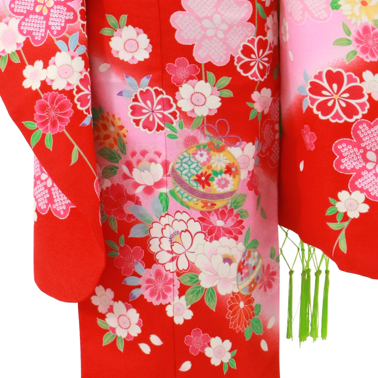 赤色に枝垂れ桜と鈴の着物／七五三・七歳女の子 裾アップ