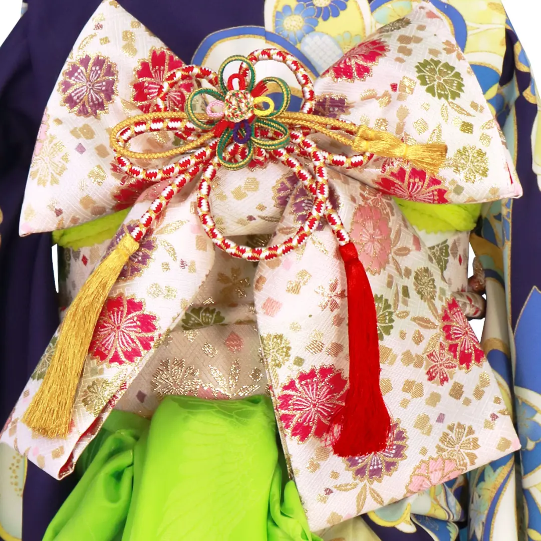 【KAGURA】 青地にねじり菊と梅の着物／七五三・七歳女の子／帯