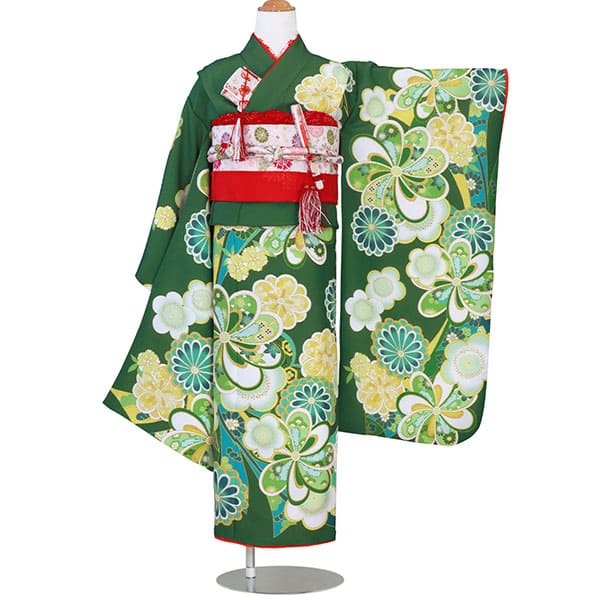 KAGURA》緑地にねじり菊と梅の着物／七五三・七歳女の子 | 宅配着物