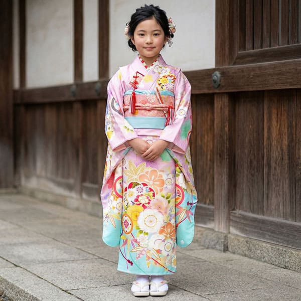 7歳　正絹白紫御所車　七五三　お着物・帯セット 七五三 7歳 四つ身着物フルセット「白桜色地、紫 花車」女の子 7才