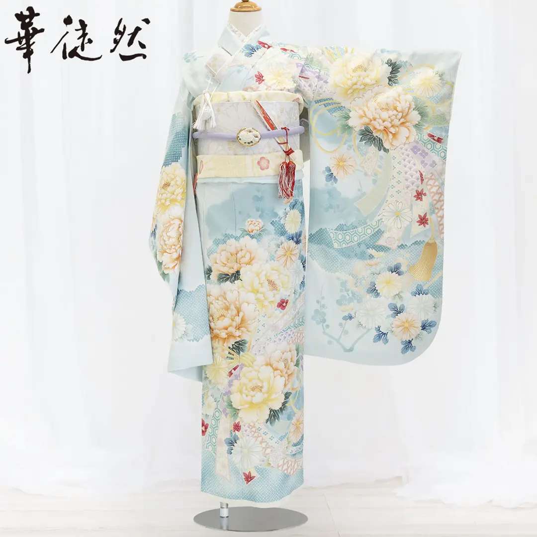 七五三着物レンタル／《華徒然》水色地に熨斗と牡丹の着物／七五三・七