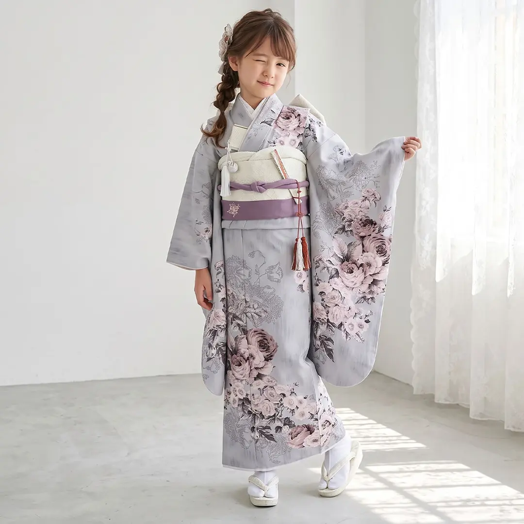 七五三着物レンタル／《JILLSTUART》スモーキーパープル地にローズと