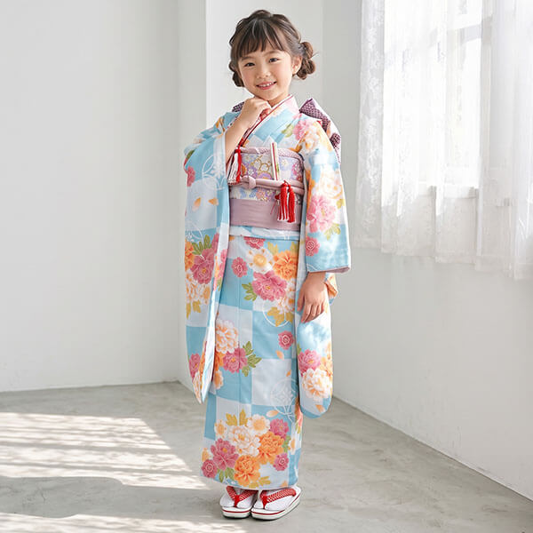 水色の市松地に牡丹と桜の着物（紫白桜）／七五三・七歳女の子 | 宅配