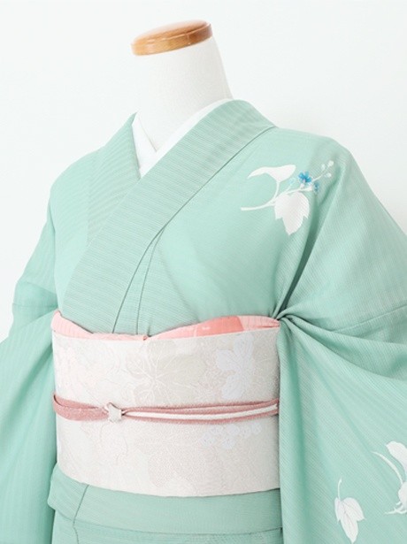 青磁色に草花の訪問着(絽) | 宅配着物レンタルの京都かしきもの