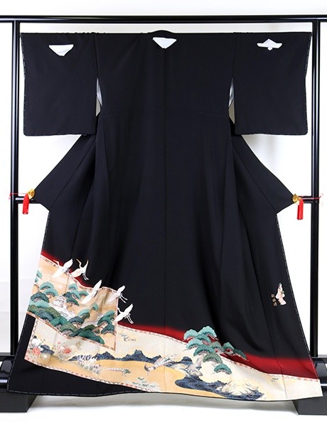 屏風絵に松と鶴の黒留袖 | 宅配着物レンタルの京都かしきもの