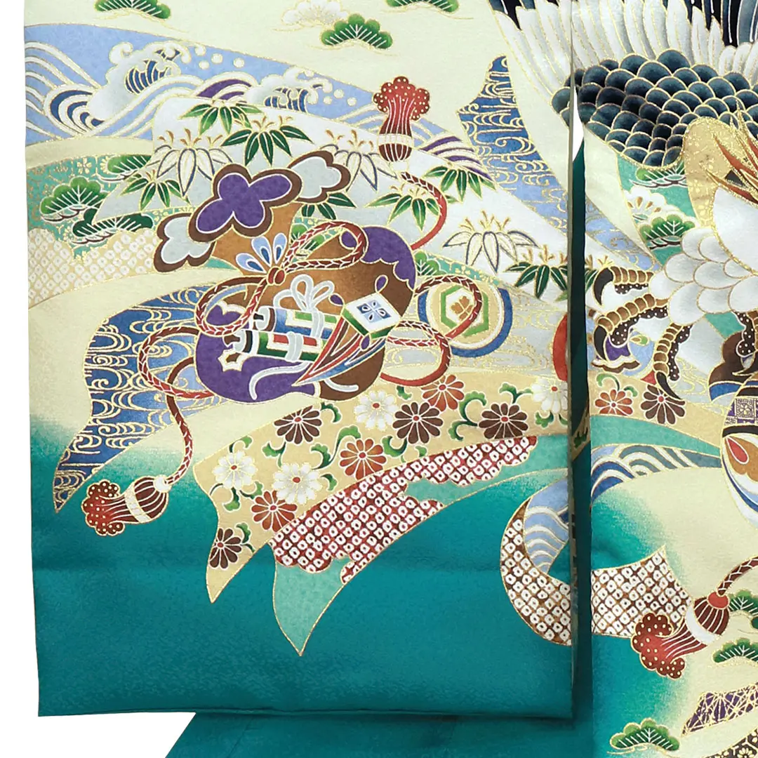 テールグリーンに鷹と束ね熨斗の祝い着（産着）／左袖詳細