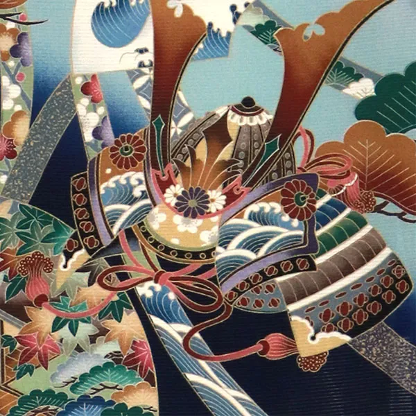 【涼しい】お宮参り産着／紺地に鷹と兜の絽の祝い着／男児／背中の兜詳細