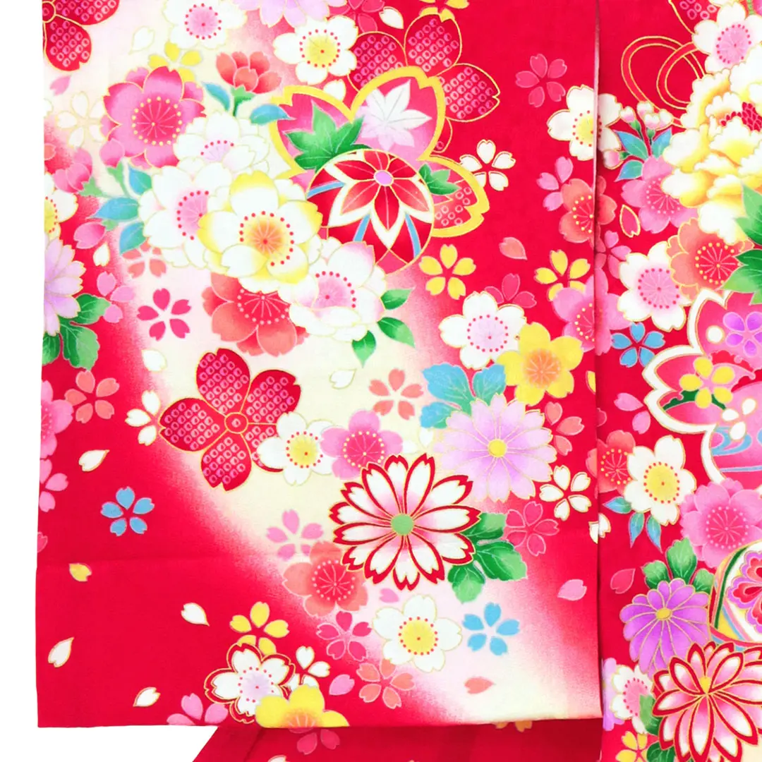 <翔月> 赤地に四季花と鈴の祝い着／左袖詳細