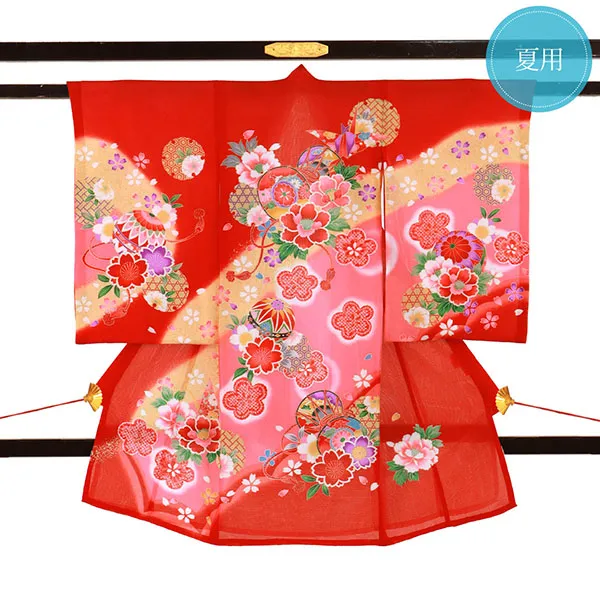 お宮参り産着レンタル／赤地に鼓と鞠の絽の祝い着／女児 | お宮参りの