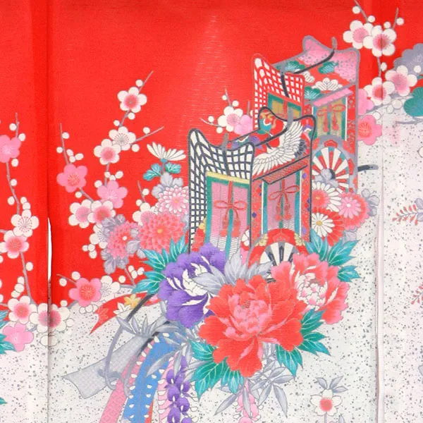 赤地に御所車と熨斗、鞠の絽の祝い着（産着）／女児（ポリエステル）背守り