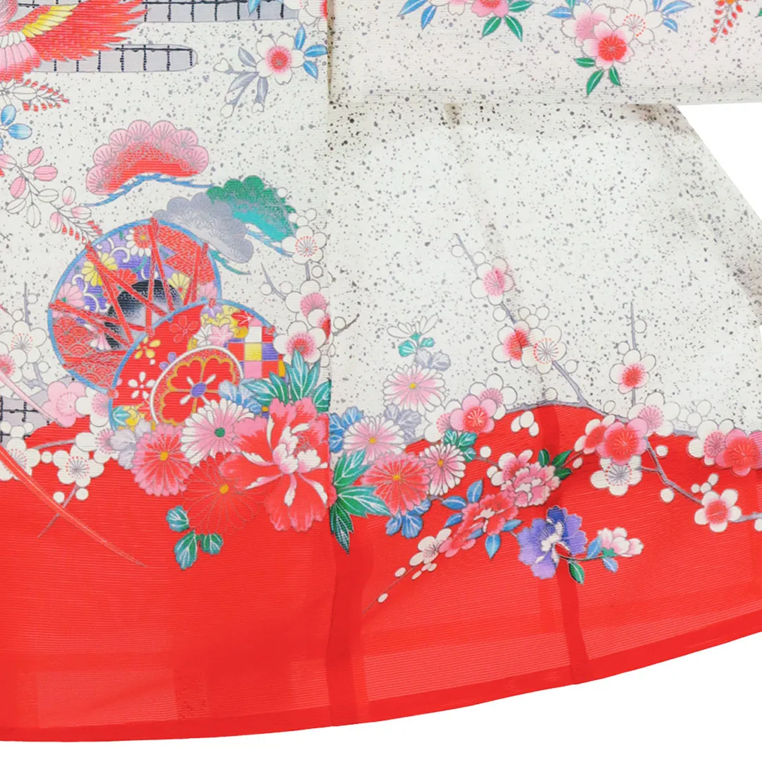 赤地に鼓と鳳凰の絽の祝い着（産着）／女児（ポリエステル）裾模様・右