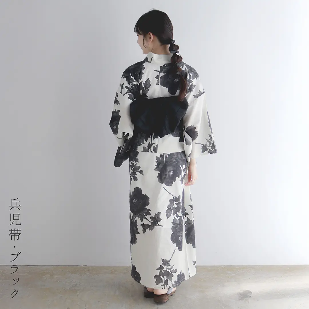 生成×黒牡丹／レディースワンピース浴衣 後ろ姿